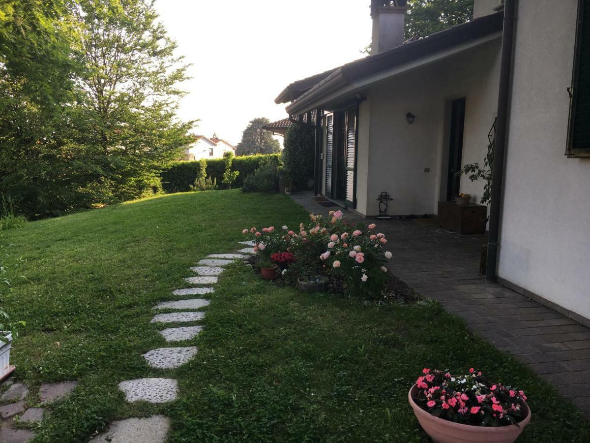 Elleboro Bed & Breakfast Carugo Eksteriør bilde